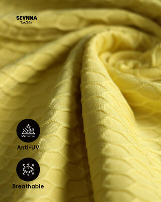 পরিবেশগত মান পূরণ করে এমন ইকো ফ্রেন্ডলি সাঁতারের পোশাকের কাপড়, যা সাঁতারের পোশাকের সংগ্রহের জন্য উন্নত স্থায়িত্ব এবং আরাম প্রদান করে