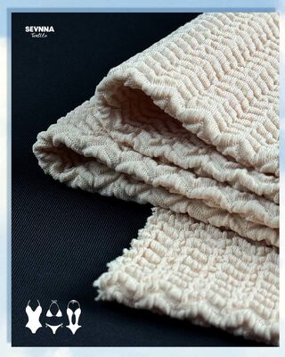 টেকসই সাঁতার পোশাকের জন্য 130 সেমি প্রস্থ এবং 250 গ্রাম ওজনের দ্বি-মুখী স্থিতিস্থাপকতা সহ ইকো-বন্ধুত্বপূর্ণ সাঁতার পোশাক ফ্যাব্রিক