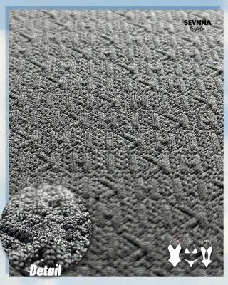 ৯৮% পুনর্ব্যবহৃত পলিয়েস্টার এবং ইউভি ৫০+ সুরক্ষা সহ উচ্চ ক্লোরিন প্রতিরোধী টেক্সচার্ড সাঁতারের কাপড়