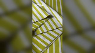 টেকসই 58% পুনর্ব্যবহৃত পলিয়েস্টার যোগ পরিধান ফ্যাব্রিক 4 ওয়ে স্ট্রেচ এবং আর্দ্রতা উইকিং বৈশিষ্ট্য সহ